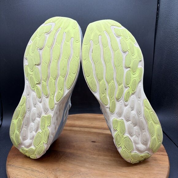 New Balance Fresh Foam 680 v8 Womens Size 10 Blue White Running Shoes Sneakers - Picture 7 of 8